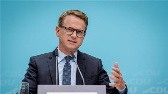 Carsten Linnemann ist offen für ein Social-Media-Verbot für Kinder und Jugendliche bis 16 Jahre. (Archivbild)