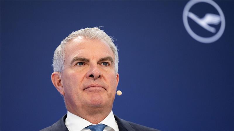 Lufthansa-Chef: E-Fuels gehören in Flugzeuge statt in Autos Carsten Spohr sieht den Gebrauch von E-Fuels in Autos kritisch. (Archivbild)