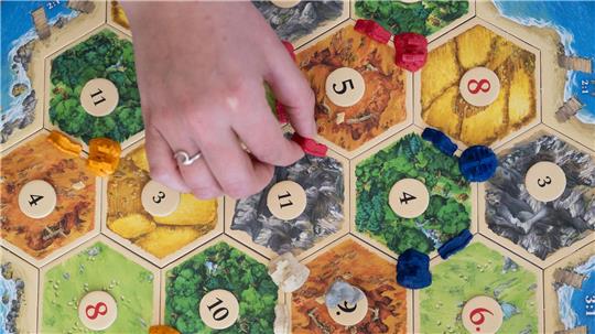 „Catan“ wird weltweit und millionenfach gespielt. (Archivbild) 