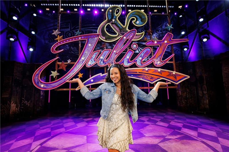Chiara Fuhrmann spielt Hauptrolle im Musical „& Julia” Chiara Fuhrmann wird die Erstbesetzung der Julia in der deutschen Erstaufführung von & JULIA.