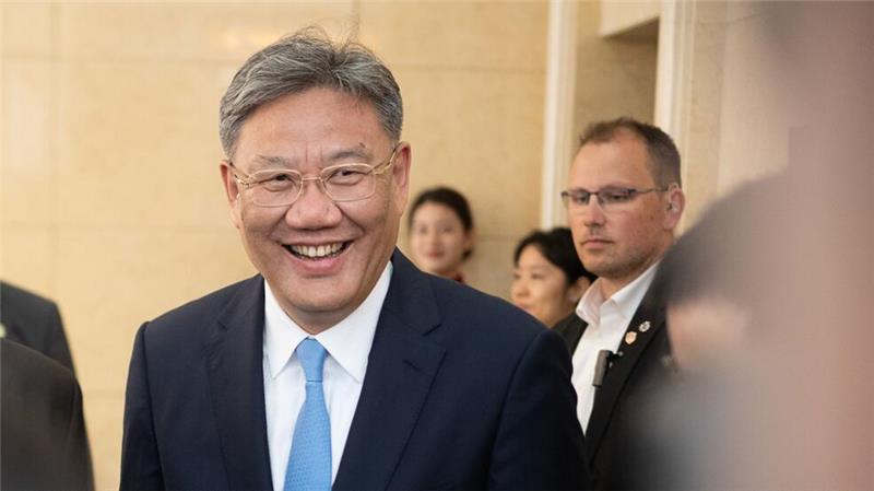 E-Auto-Zölle: „Erhebliche Lücken“ zwischen EU und China China hat auf die EU-Maßnahme mit eigenen Anti-Dumping-Untersuchungen auf Produkte aus Europa reagiert. (Archivbild)