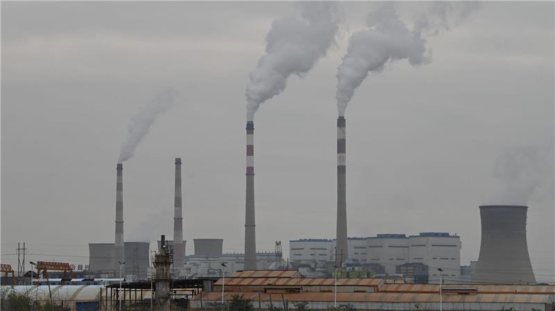 Umweltorganisation warnt vor Chinas Kohlechemie-Projekten China setzt bei Stromerzeugung und Gewinnung von Chemikalien auf Kohle. (Symbolbild)