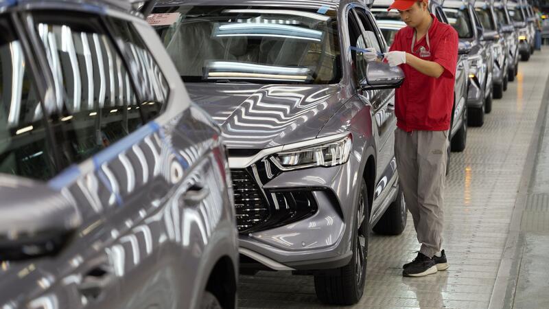EU-Kommission droht hohe Strafzölle auf E-Autos aus China an Chinesische Elektroautos sind normalerweise rund 20 Prozent günstiger als in der EU hergestellte Modelle.