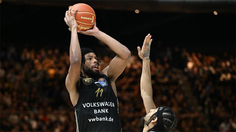 Chip Flanigan geht nun mit einem deutschen Pass für die Löwen auf Korbjagd. (Archivfoto)