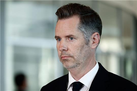 Christian Dürr, Vorsitzender der FDP-Bundestagsfraktion, spricht sich für eine Verlängerung der Laufzeiten alter Akws in Deutschland aus.