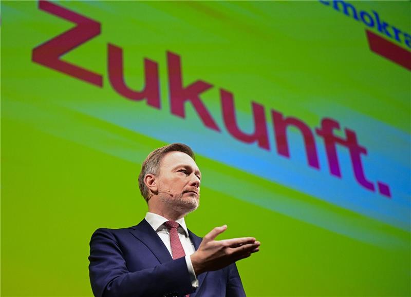Christian Lindner während seiner Rede beim Dreikönigstreffen der FDP in Stuttgart.