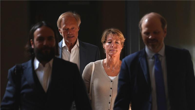 Christina Block auf dem Weg ins Gericht.