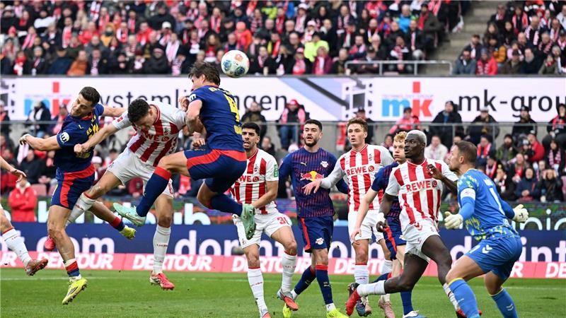 Christoph Baumgartner (l) traf per Kopf zur Leipziger Führung.