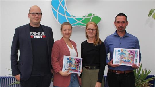 Christopher Graefe (v.l.), Julia Weber, Ronja Rückbrodt und Kay Kosemund möchten Grundschüler unterstützen.
