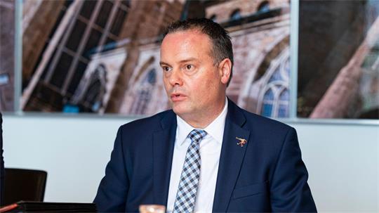 Claudio Griese bleibt Oberbürgermeister von Hameln. (Archivbild)