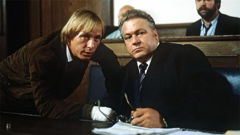 Nach 46 Jahren: ZDF stellt „Ein Fall für zwei“ ein Claus Theo Gärtner (links) als Privatdetektiv Matula und sein erster sogenannter Dienstherr in der ZDF-Krimiserie „Ein Fall für zwei“, Günter Strack als Rechtsanwalt Dr. Renz. (Archivbild)