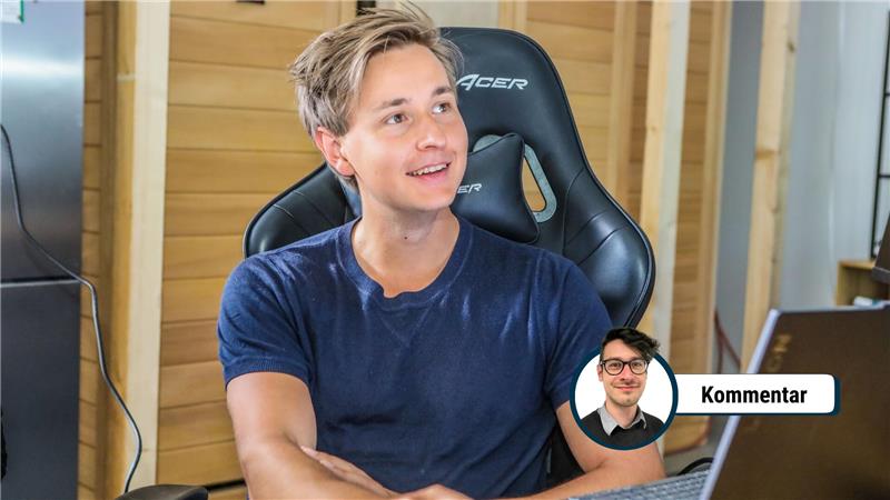 Constantin Weigel an seinem Arbeitsplatz.