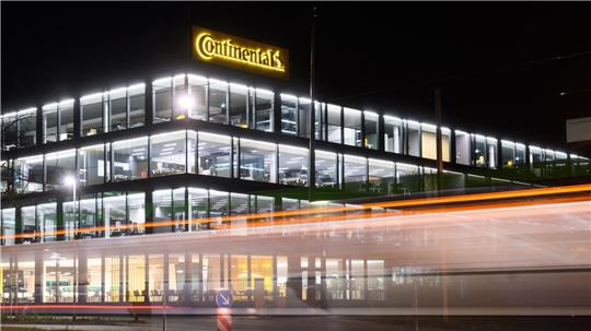Continental verkauft eine Geschäftseinheit mit 16.000 Beschäftigten an eine US-Industrieholding. (Archivbild)