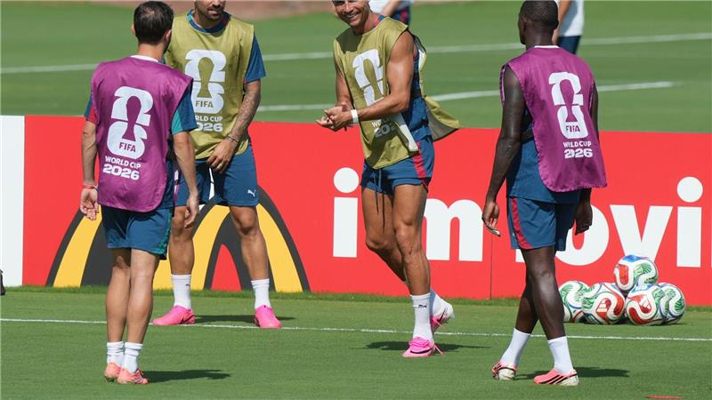 Cristiano Ronaldo und seine Mitspieler beim Training der Portugiesen.