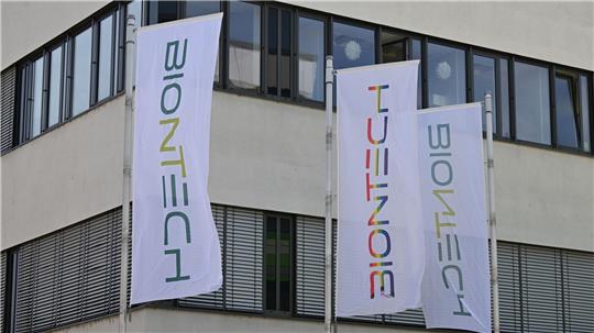 Curevac soll nach dem Deal als Tochtergesellschaft in Biontech aufgehen. 