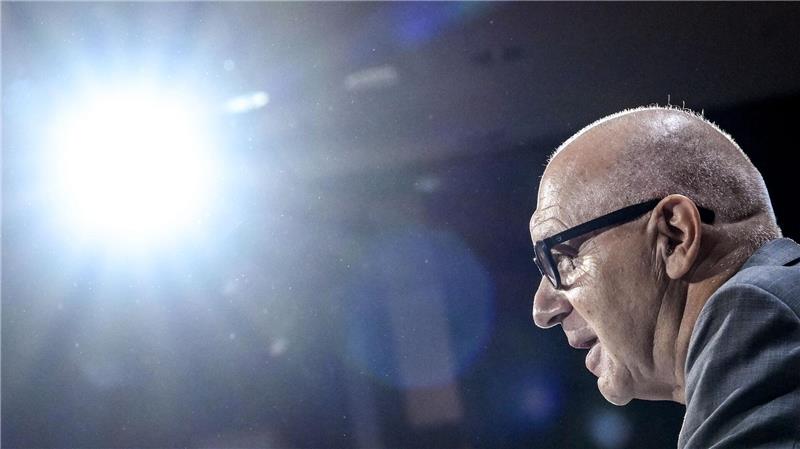 DFB-Präsident Bernd Neuendorf will nicht über die US-Politik reden 