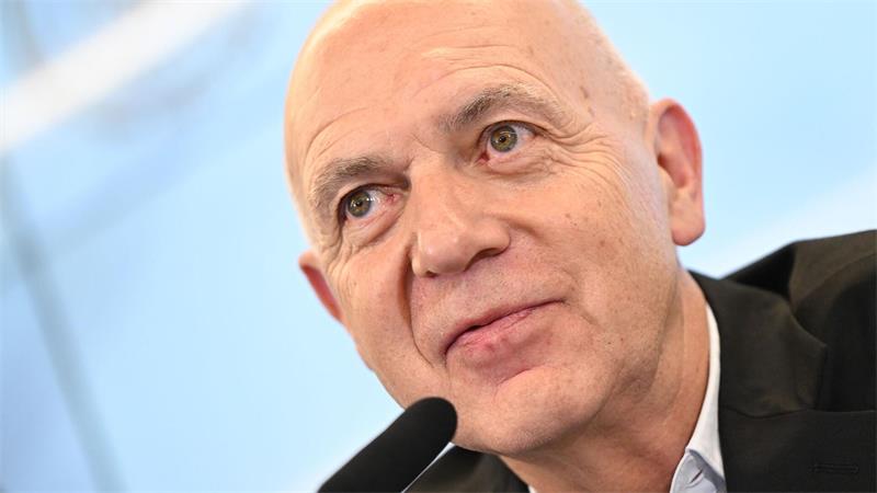 UEFA sucht den Infantino-Herausforderer - Ceferin bleibt DFB-Präsident Neuendorf fordert eine neue FIFA-Führung. (Archivbild)