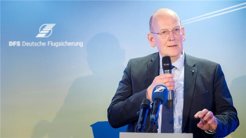 DFS-Chef Arndt Schoenemann verspricht sich viel von der Zusammenarbeit mit der Telekom und mit Hensoldt.