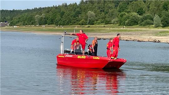 DLRG und Feuerwehr sind am Sonntag im Einsatz.