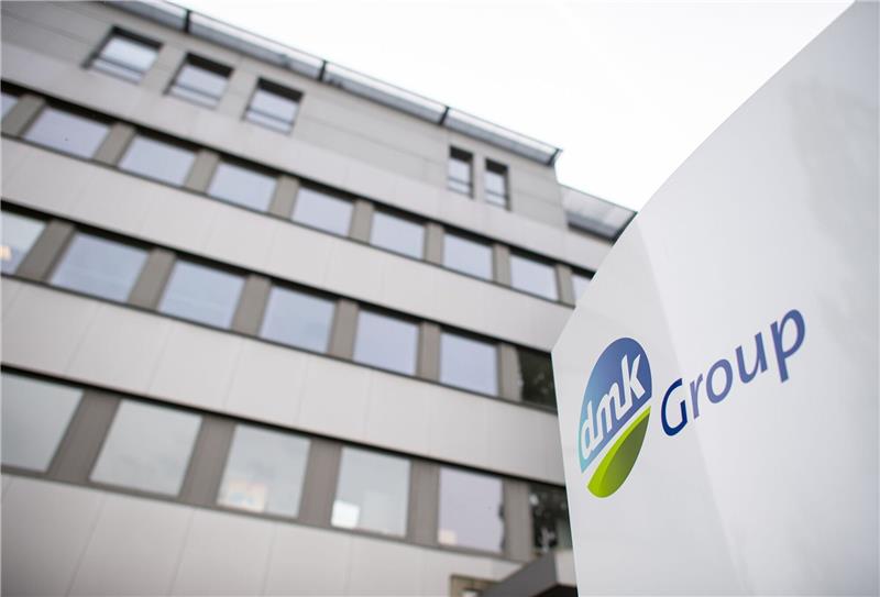 «DMK Group» steht auf dem Firmenschild am Standort Everswinkel.
