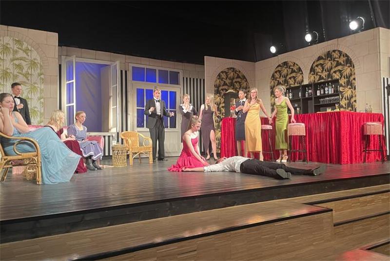 Da liegt er: Schon wieder ist einer tot im Insel-Krimi.