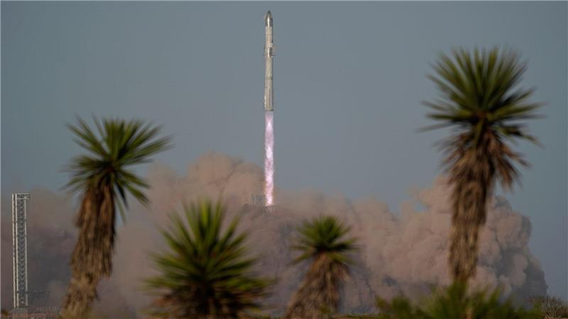 Da sah noch alles gut aus: Das Starship hebt von Florida aus ab. 