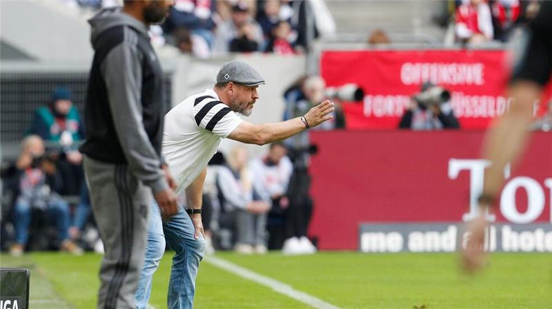 Daniel Thioune betreute die Fortuna als Trainer zum 100. Mal.