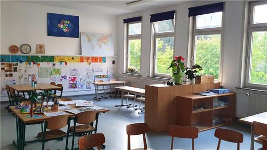 Dank „tatkräftiger Hände“ erstrahlen die Klassenräume in der Freien Schule Oberharz in neuem Glanz.