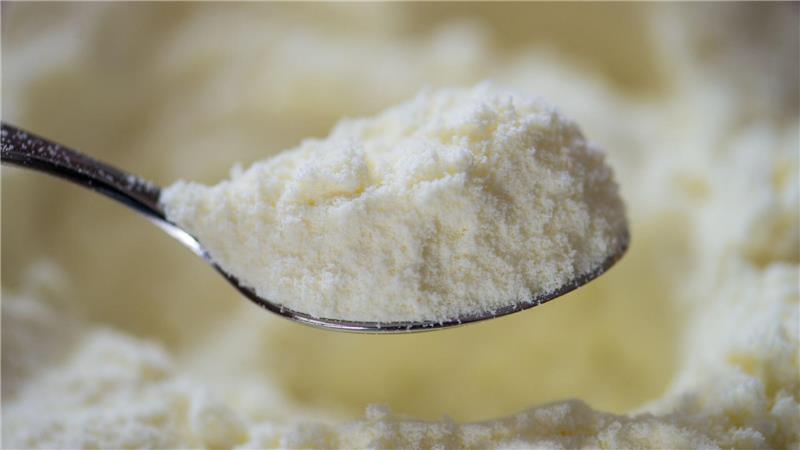 Danone ruft in Deutschland erneut Chargen seiner Babynahrung zurück. (Symbolbild)