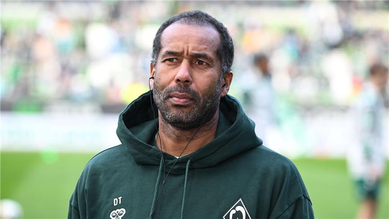 Darf endlich aufatmen: Werder-Trainer Daniel Thioune