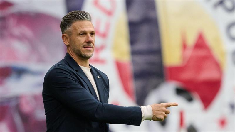 BVB übernimmt Tabellenspitze - Füllkrug lässt Werder jubeln Darf wieder einen Heimsieg bejubeln: Martin Demichelis