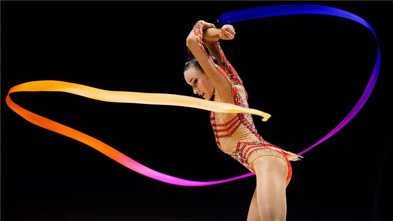 Vier Goldmedaillen: Varfolomeev dominiert Gymnastik-WM Darja Varfolomeev in Aktion mit dem Band.