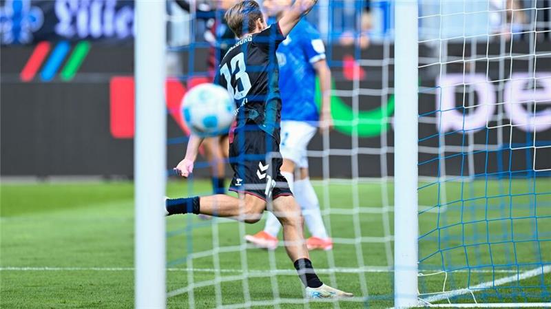 Sieg in Darmstadt: Magdeburg bleibt oben dran Darmstadt wartet in der 2. Bundesliga weiter auf den ersten Heimsieg in dieser Saison.