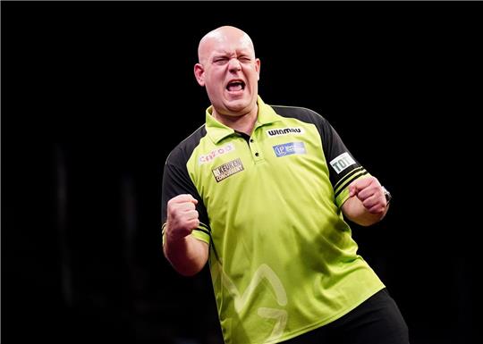 Darts-Star Michael van Gerwen hat erneut die Premier League gewonnen.