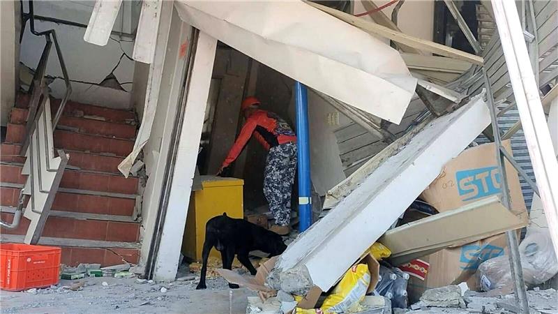 Beben auf Philippinen: Zahl der Toten und Verletzten steigt Das Ausmaß der Schäden ist noch immer nicht ganz klar.