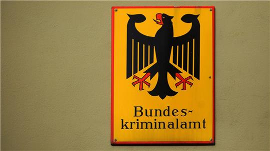 Das BKA nimmt Terroristen ins Visier, die im Internet ihr Unwesen treiben. (Symbolbild)