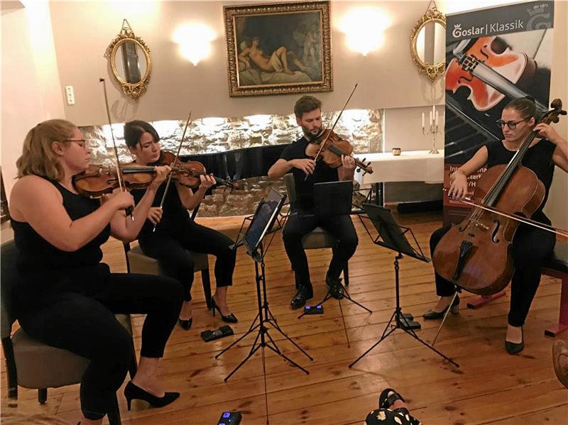 Goslarer Streichquartette beim ARD-Musikwettbewerb ganz vorn Das Barbican-Quartett beim Serenaden-Abend in Goslar. Foto: Privat