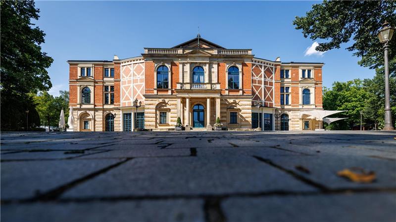 Die großen Sommerfestspiele im Überblick Das Bayreuther Festspielhaus. (Archivbild)