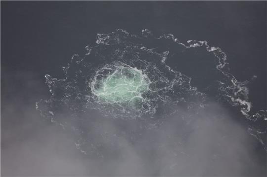 Das Bild zeigt ein kleines Gasleck bei Nord Stream 2 in der Ostsee.