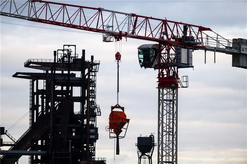 Wirtschaft behauptet sich - „Rezession verliert Schrecken” Das Bruttoinlandsprodukt (BIP) hat zugelegt.