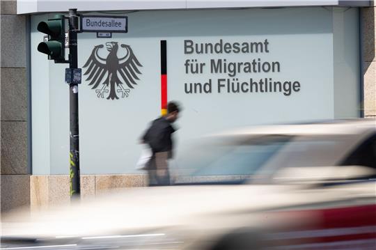 Das Bundesamt für Migration und Flüchtlinge erstellt jedes Jahr den Migrationsbericht der Bundesregierung.