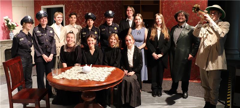 Das Ensemble der Theaterwerkstatt am Ratsgymnasium reicht bis zum Abi-Jahrgang.