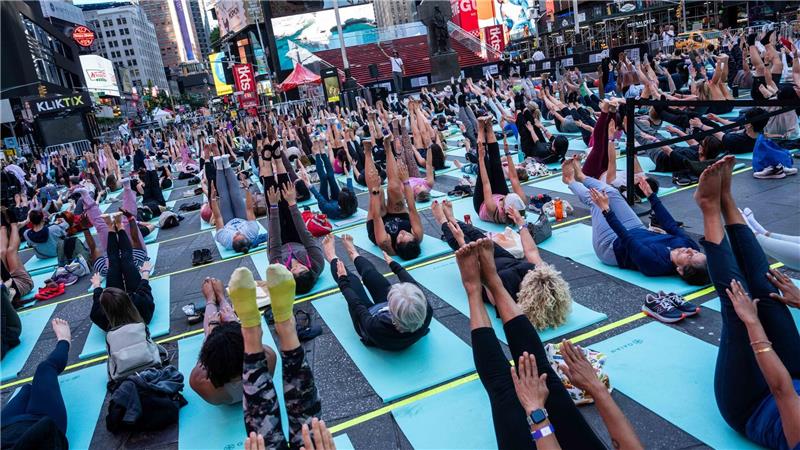 Das Event fiel in diesem Jahr mit dem Internationalen Tag des Yogas zusammen.