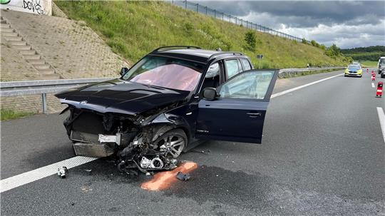 Das Fahrzeug des Mannes aus Seesen wurde bei dem Unfall stark beschädigt.