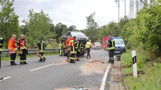 Das Fahrzeug musste abgeschleppt werden.