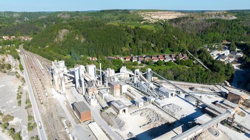 Investition in Ostharzer Werke Kaltes Tal und Rübeland Das Fels-Werk in Rübeland: Auf diesem Werksgelände und auf dem im Kalten Tal werden die Schienen saniert. Foto: Fels