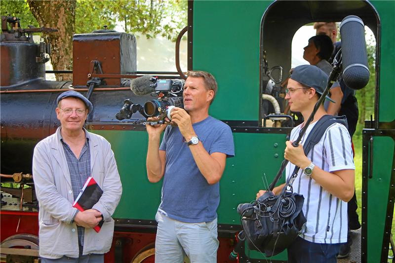 Das Fernsehteam vom NDR um Olaf Schmidt dreht für die Sendung „Wünsch Dir Deinen NDR“. Foto: Jung