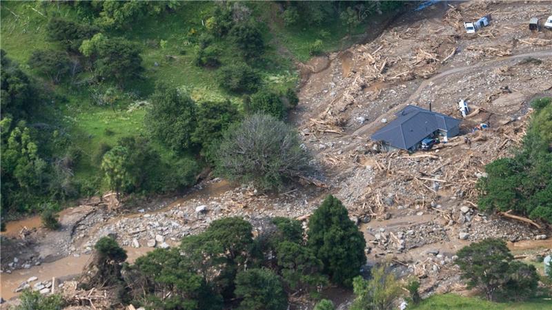 Das Foto zeigt das Ausmaß der Zerstörung nach einem Erdrutsch in Neuseeland.