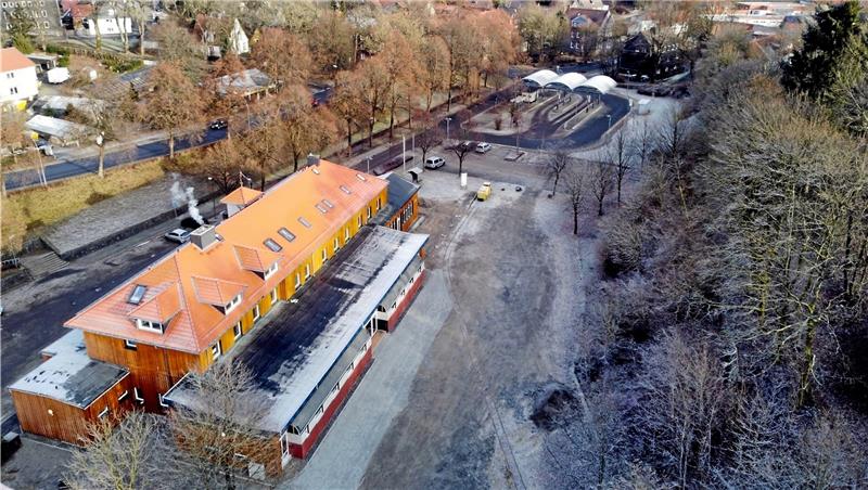 iPads sollen Clausthaler Kinder zum Lesen bringen Das Gelände am Alten Bahnhof sieht recht trostlos aus – es gibt Überlegungen für eine Umgestaltung zu einem generationsübergreifenden Treffpunkt. Foto: Neuendorf