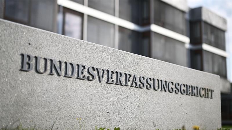 Verbot von Kindersexpuppen bleibt, aber sogar Richter uneins Das Gericht hat Verfassungsbeschwerden geprüft. (Archivbild)
